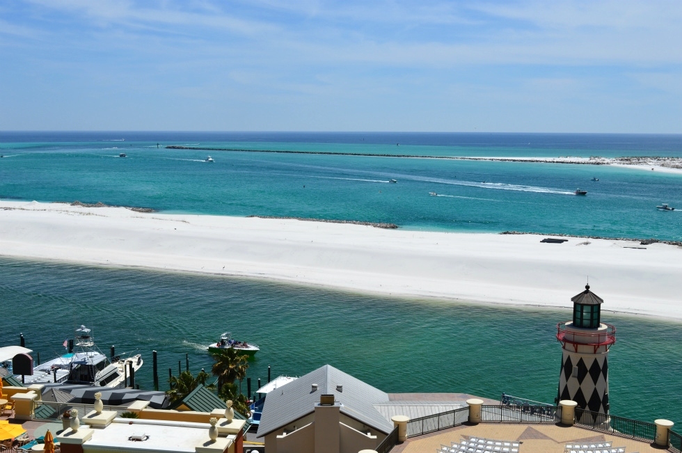 GulfSide Vacation Rental In Florida | Emerald Grande Condo 623 Florida Condo Rental 