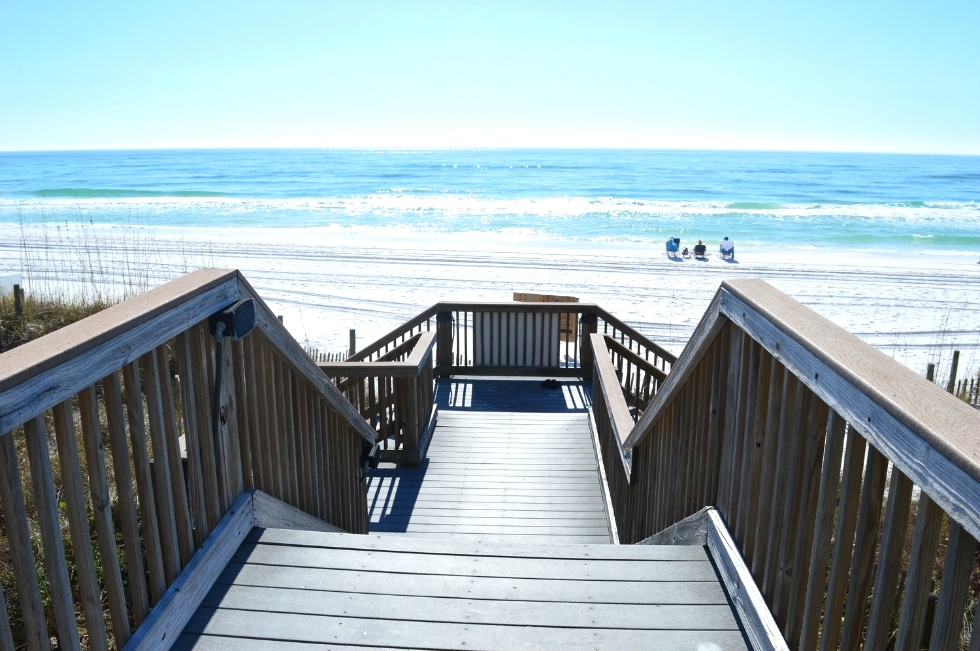 Huntington By The Sea | Vacation Rental Unit 403 Florida Condo Rental 