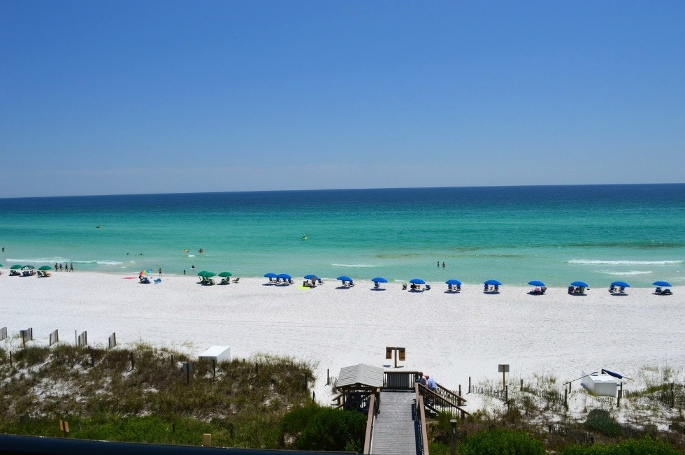 Huntington By The Sea | Vacation Rental Unit 403 Florida Condo Rental 